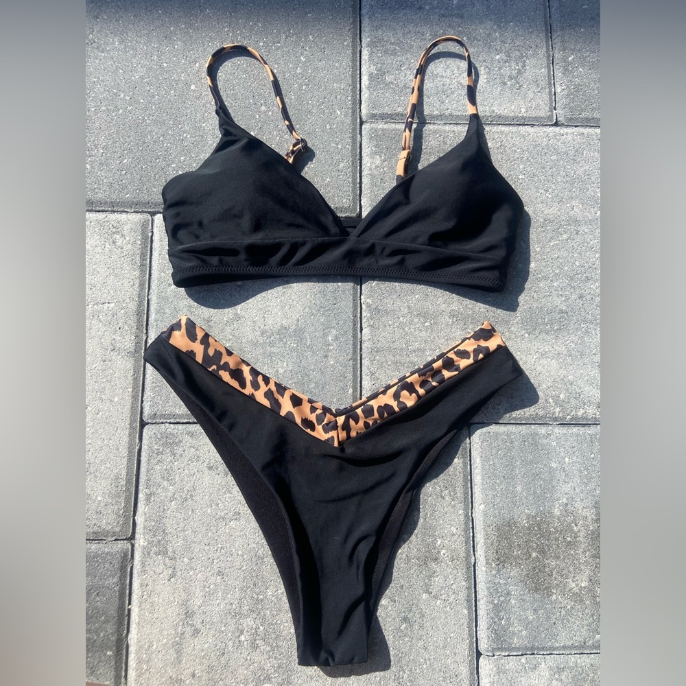 never worn black bikini